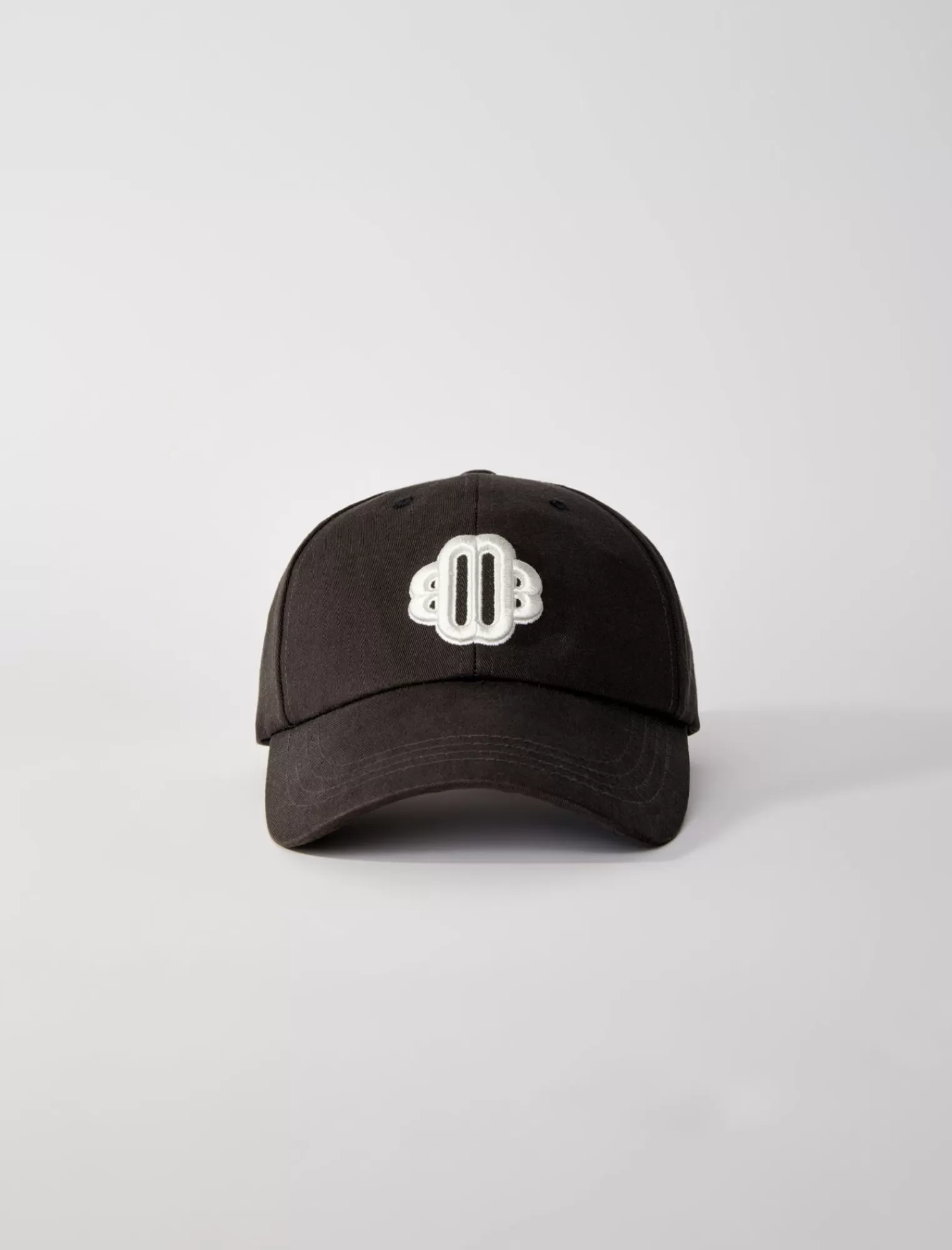 Women Maje Cotton Cap With Clover Logo