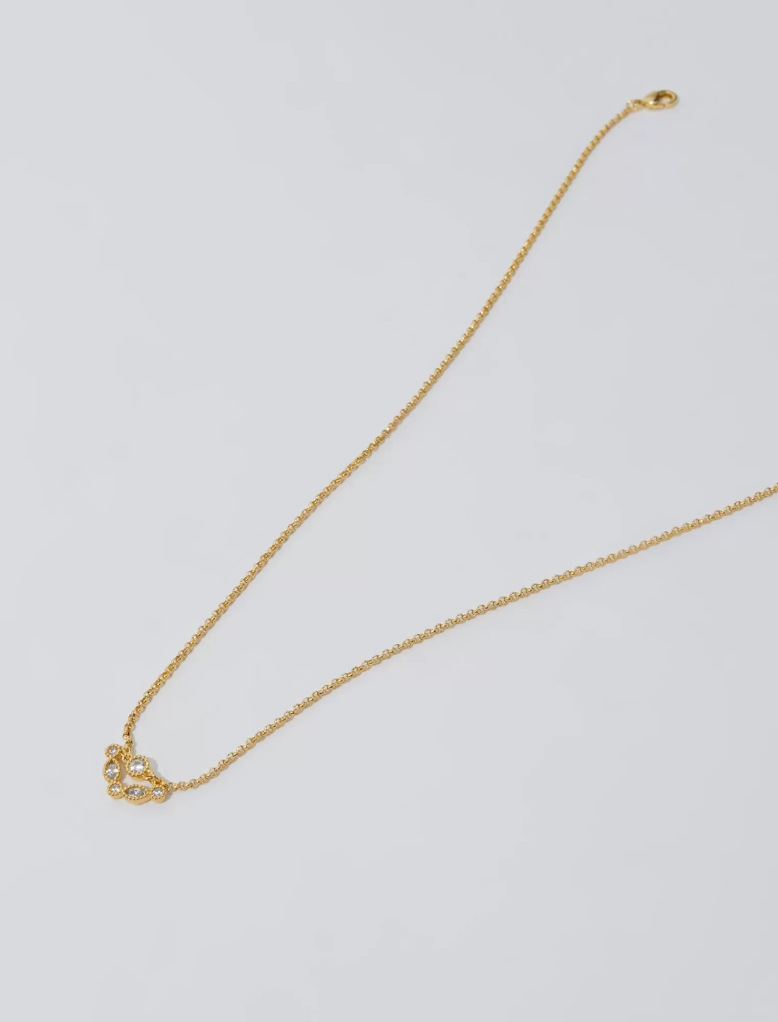 Women Maje Necklace Decorated With Rhinestones